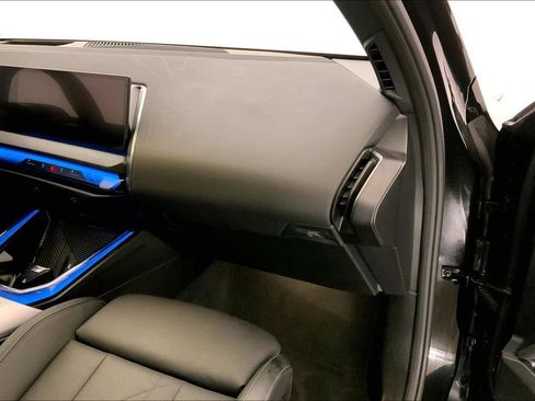 Certified 2025 BMW X3 M50 w/ Premium Package image 23