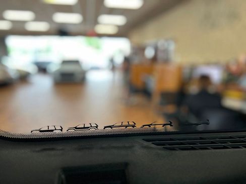 Used 2024 Jeep Grand Cherokee Limited 4xe image 17