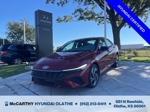 Certified 2025 Hyundai Elantra Sport image 1