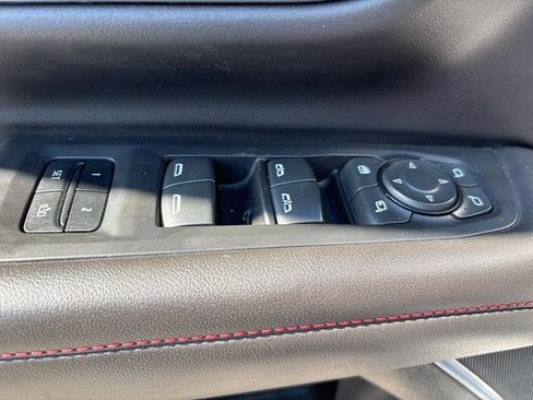 Used 2021 Chevrolet Tahoe RST w/ Luxury Package image 20