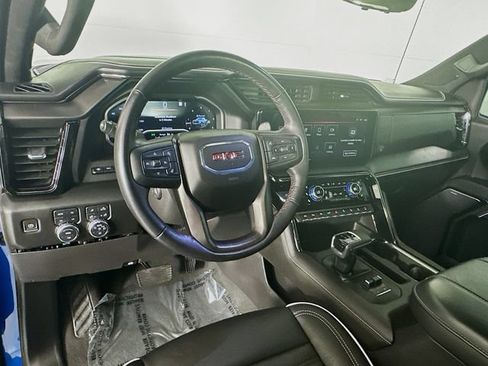 Used 2023 GMC Sierra 1500 AT4X AWD/4WD image 11
