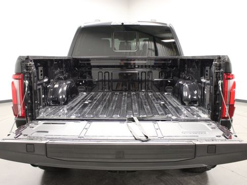 Used 2025 Ford F150 Raptor w/ Equipment Group 803A Raptor R AWD/4WD image 15