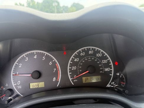 Used 2013 Toyota Corolla L FWD image 17