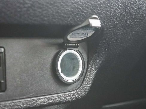 Used 2017 Toyota Tacoma TRD Sport w/ Tow Package image 31