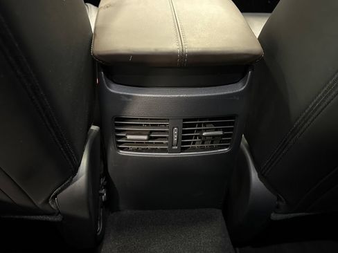 Certified 2025 MAZDA CX-30 2.5 Turbo w/ Premium Package AWD/4WD image 11