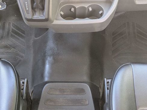 Used 2024 Ford Transit 250 148 Medium Roof RWD image 20