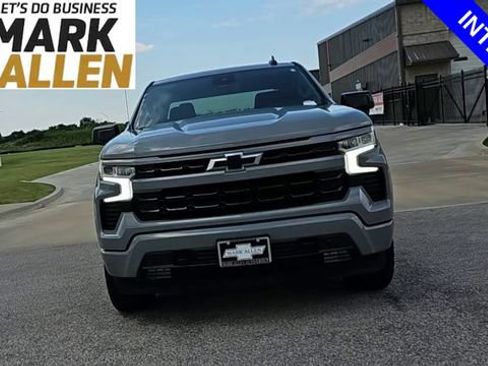 Used 2024 Chevrolet Silverado 1500 RST AWD/4WD image 3