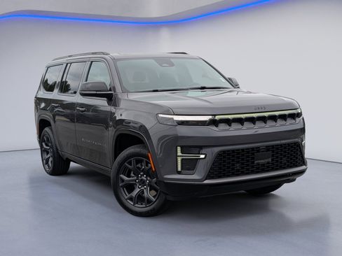 New 2026 Jeep Grand Wagoneer Limited image 2