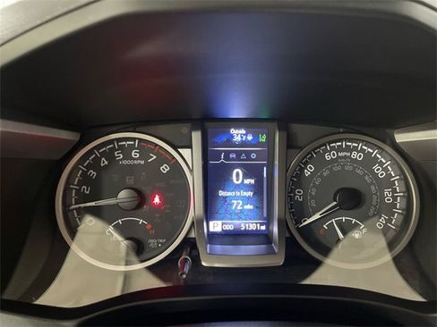 Used 2022 Toyota Tacoma SR5 image 15
