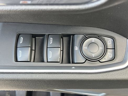 Used 2023 Chevrolet Silverado 1500 RST w/ Z71 Off-Road Package image 15