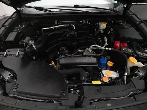Used 2022 Subaru Outback Limited w/ Popular Package #2 AWD/4WD image 3