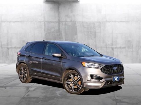 Certified 2022 Ford Edge ST image 2