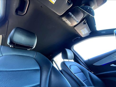 Used 2022 Mercedes-Benz GLC 300 image 14