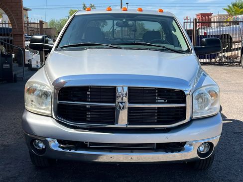 Used 2007 Dodge Ram 3500 Truck SLT w/ Quad Cab Big Horn Value Group RWD image 4