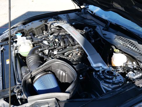 Used 2020 Ford Mustang Shelby GT350 w/ Technology Package image 56