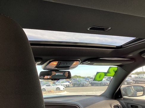 Used 2020 Dodge Charger GT image 18