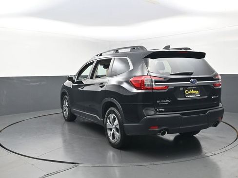 Used 2024 Subaru Ascent Premium w/ Convenience Package image 9