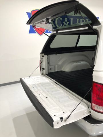 Used 2020 RAM 1500 Classic SLT AWD/4WD image 7