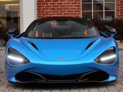 Used 2022 McLaren 720S Performance image 2