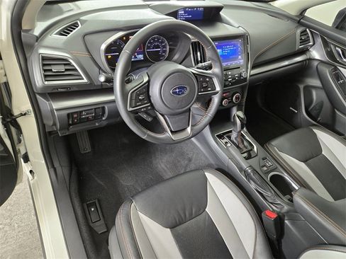 Used 2019 Subaru Crosstrek 2.0i Limited w/ Moonroof Package w/Navigation image 16