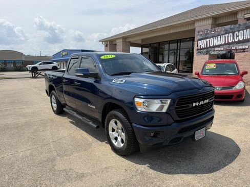 Used 2021 RAM 1500 Big Horn AWD/4WD image 2