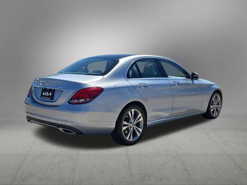 Used 2018 Mercedes-Benz C 300 Sedan image 6
