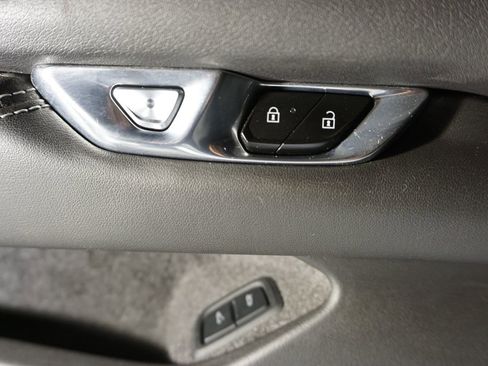 Used 2021 Chevrolet Corvette Stingray Preferred Cpe w/ Z51 Performance Package image 36