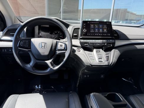 Used 2025 Honda Odyssey EX-L image 16