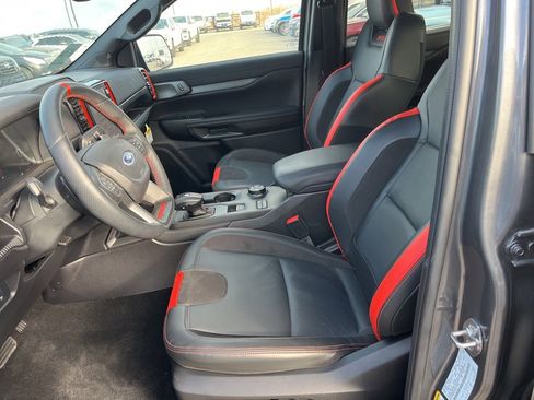 Used 2025 Ford Ranger Raptor image 4