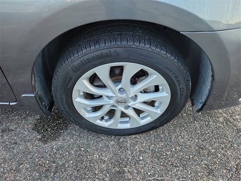 Used 2017 Nissan Sentra S w/ S Style Package image 6