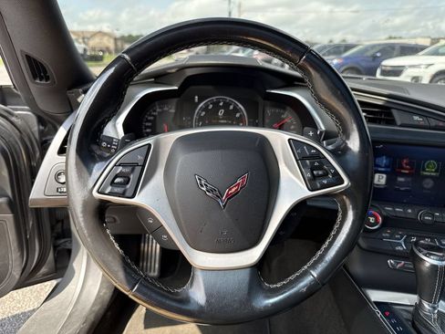 Used 2015 Chevrolet Corvette Stingray Coupe RWD image 14