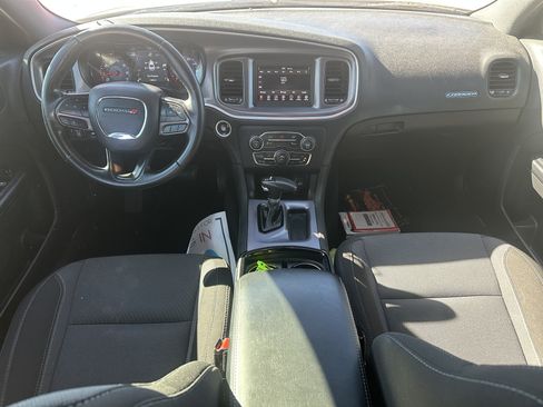 Used 2020 Dodge Charger SXT w/ Blacktop Package RWD image 19