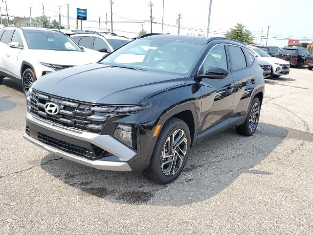New 2026 Hyundai Tucson SEL Plus AWD/4WD image 2
