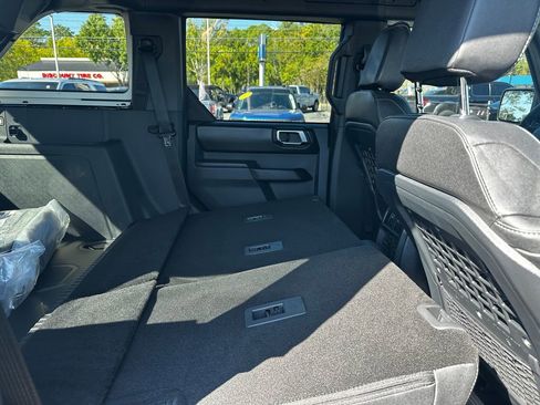 New 2025 Ford Bronco Badlands image 54