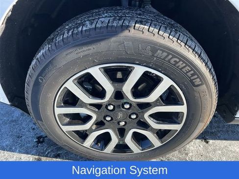 Used 2024 Ford Maverick Lariat image 23