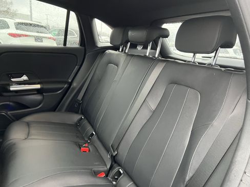 Certified 2023 Mercedes-Benz GLA 250 4MATIC w/ Premium Package image 33