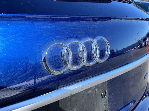 Used 2021 Audi Q5 Premium Plus w/ Premium Plus Package image 10