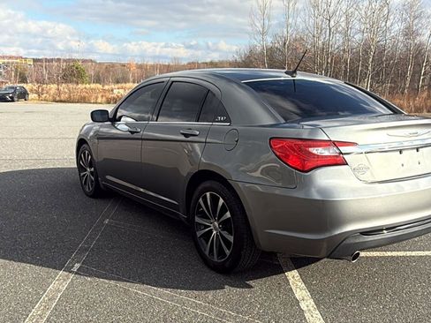 Used 2013 Chrysler 200 Limited w/ Sun/Sound Group image 11