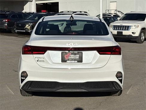 Used 2024 Kia Forte LXS image 4