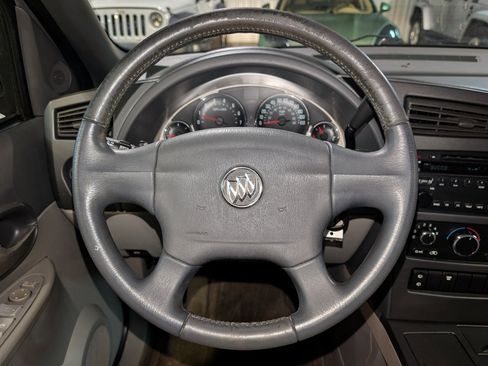 Used 2007 Buick Rendezvous CX image 32