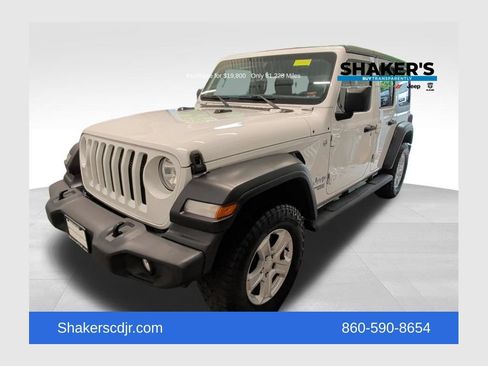 Used 2018 Jeep Wrangler Unlimited Sport S AWD/4WD image 1