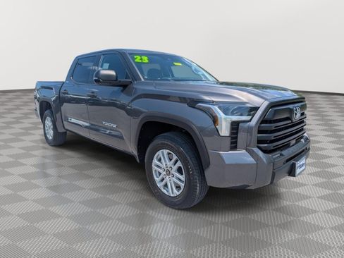 Used 2023 Toyota Tundra SR5 w/ SR5 Convenience Package AWD/4WD image 7