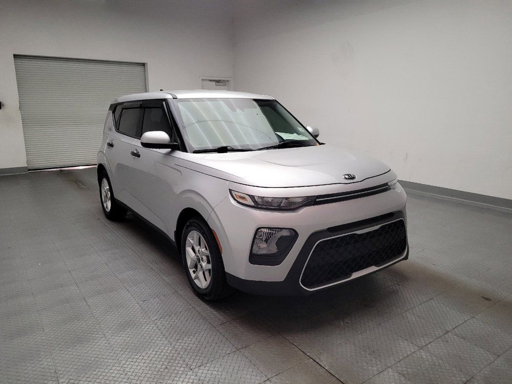 Used 2020 Kia Soul S FWD image 13