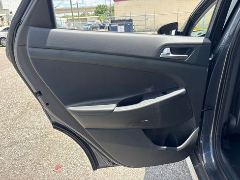 Used 2021 Hyundai Tucson Sport FWD image 12