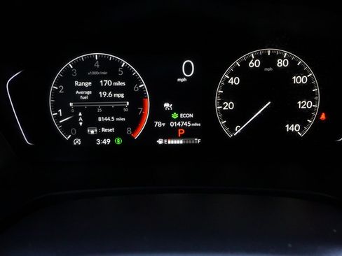 Used 2025 Honda Pilot Touring image 16