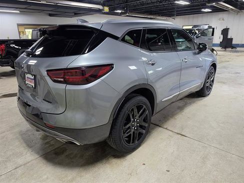 Certified 2023 Chevrolet Blazer Premier w/ Driver Confidence II Package AWD/4WD image 4