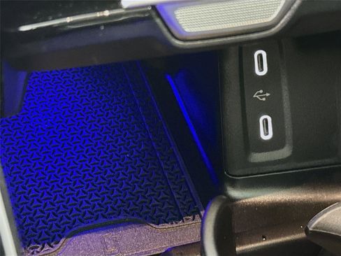 Used 2026 Mercedes-Benz GLC 300 4MATIC image 15