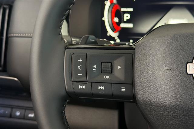 New 2026 Nissan Pathfinder SL w/ Cargo Package FWD image 28