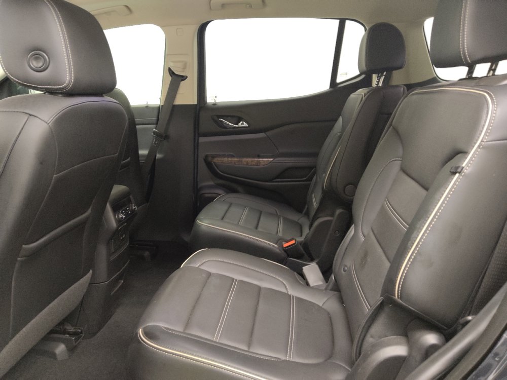 Used 2021 GMC Acadia Denali w/ Denali Technology Package FWD image 18