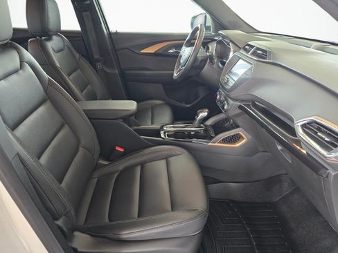 Used 2023 Chevrolet TrailBlazer ACTIV AWD/4WD image 43
